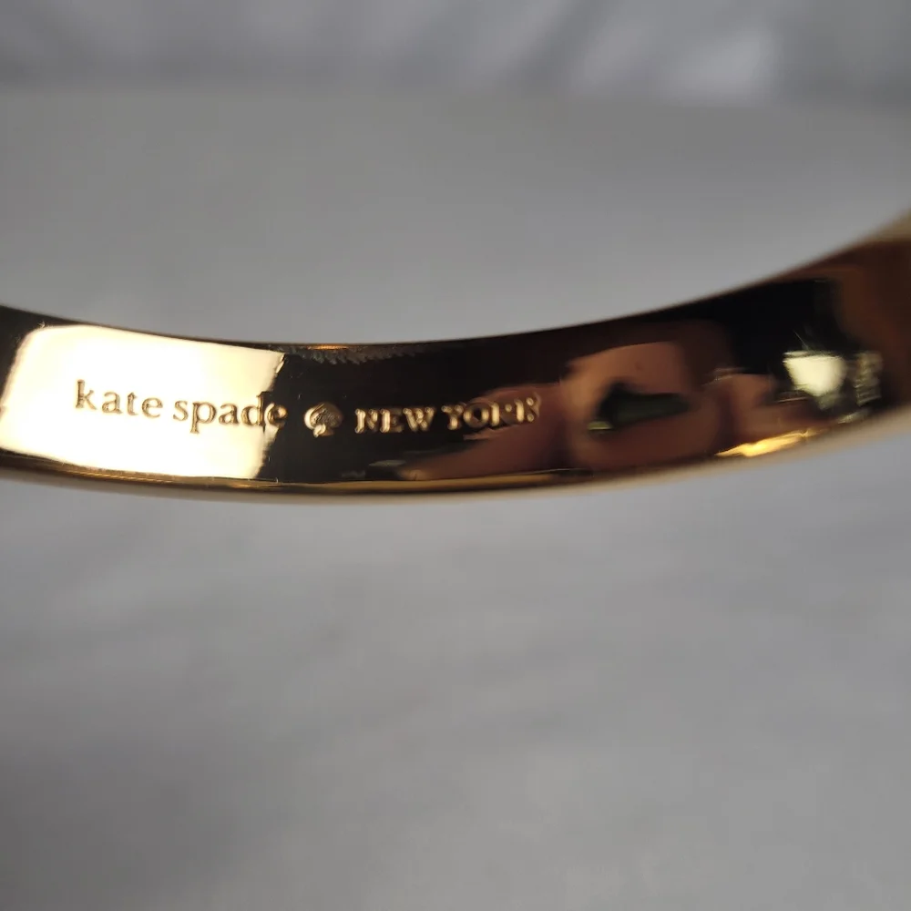 Kate Spade New York Spot The Spade Gold Tone Cream Enamel Hinged Bracelet - Picture 4 of 7
